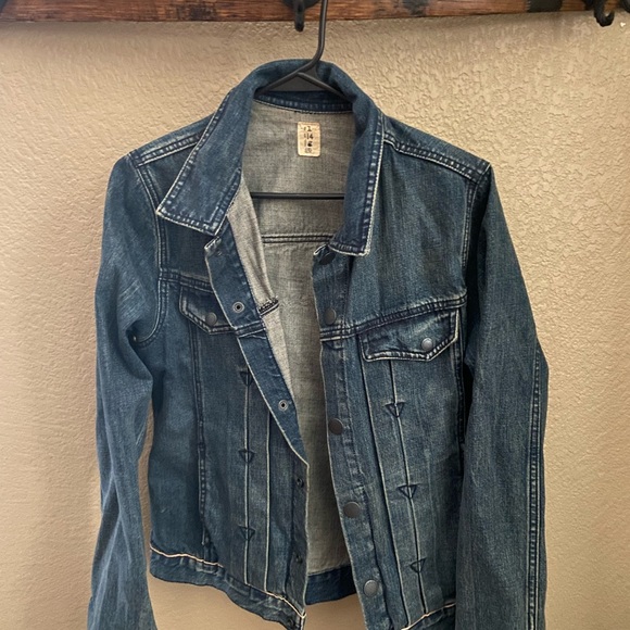 Jean jacket - Picture 3 of 9